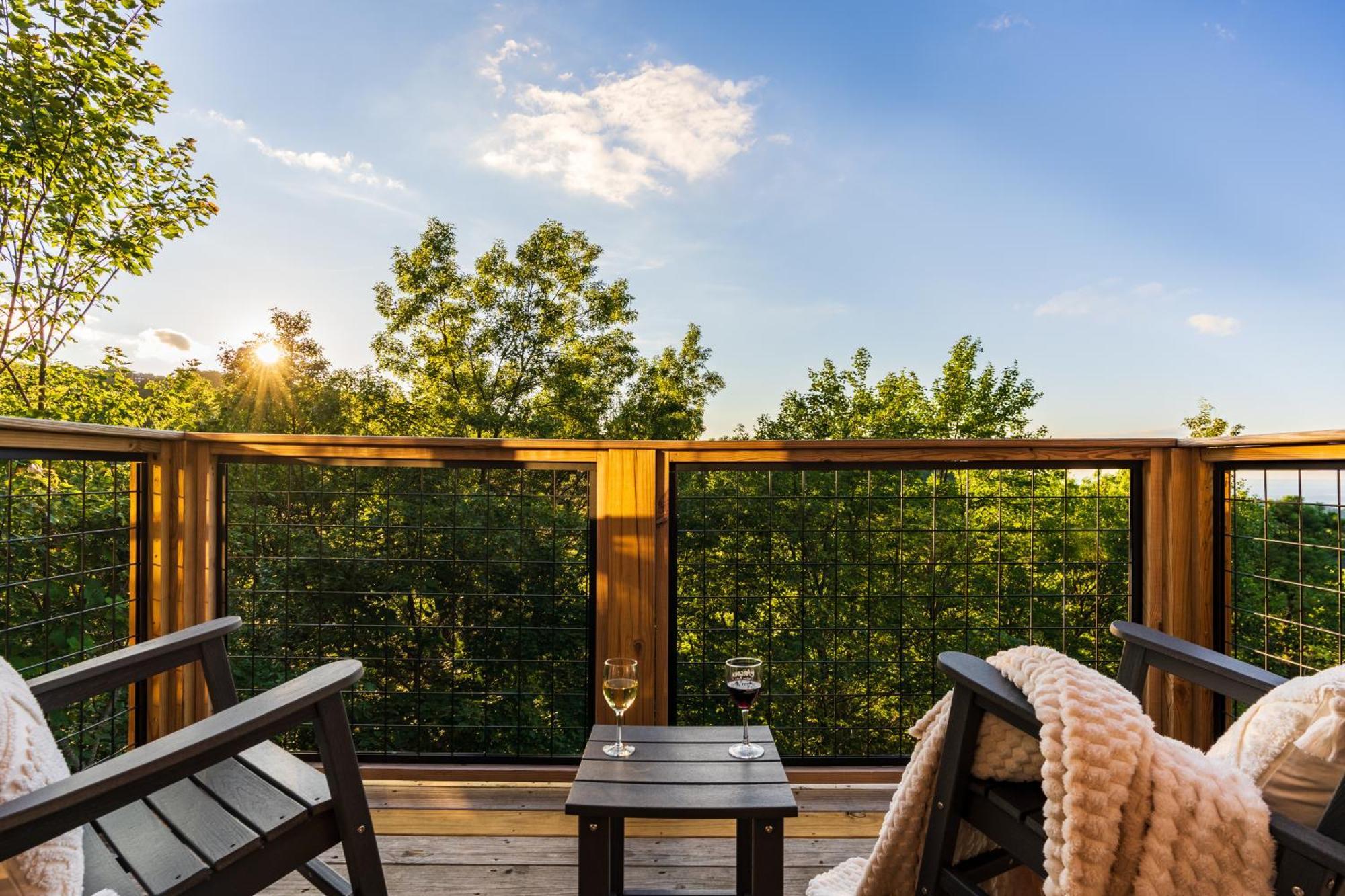 Elevista - Quaint&Private-Views-Hottub-Pooltable-Bears-3 Clubhouse Pools Villa Gatlinburg Eksteriør bilde